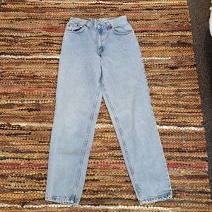 Vintage Levi 550 mom jeans